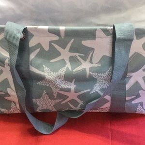 Thirty One Large Utility Tote in Starfish Splash